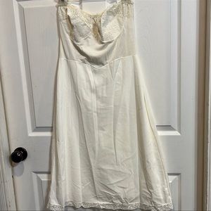 Vintage Laros Strapless Nylon Slip Sz 38
